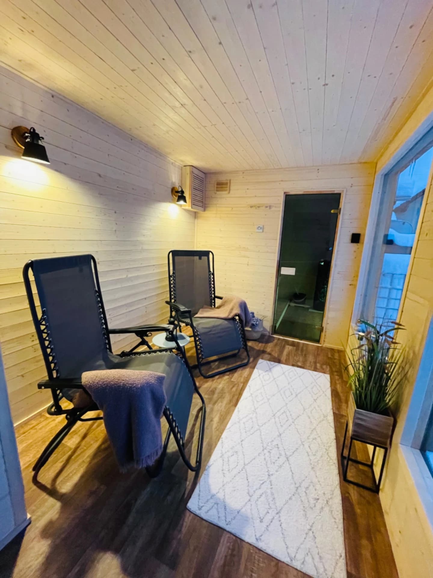 Kontejnerová sauna - realizace 6