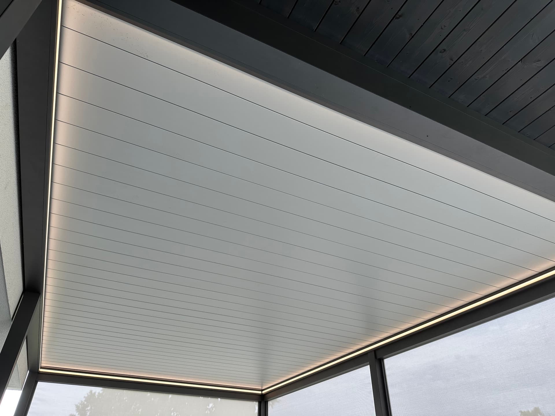Pergola s integrací do domu Lutyne - obrázek 4
